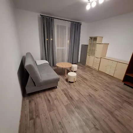 Apartament Tarnow شقة